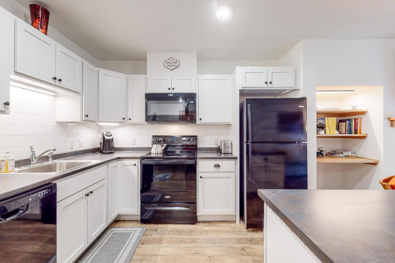 Mountainside 70 Apartment Warren Bagian luar foto